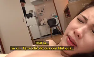 Tâm sự với chị đồng nghiệp buồn chuyện gia đình, cậu thanh niên húp luôn chị đẹp
